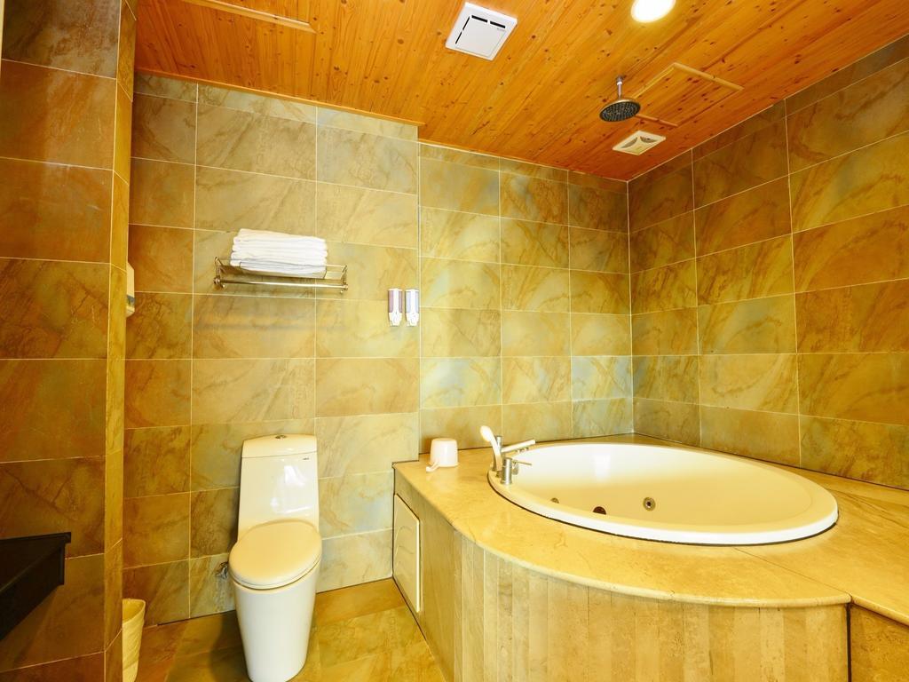 Tranquil Sea Vacation Hotel Kenting Εξωτερικό φωτογραφία